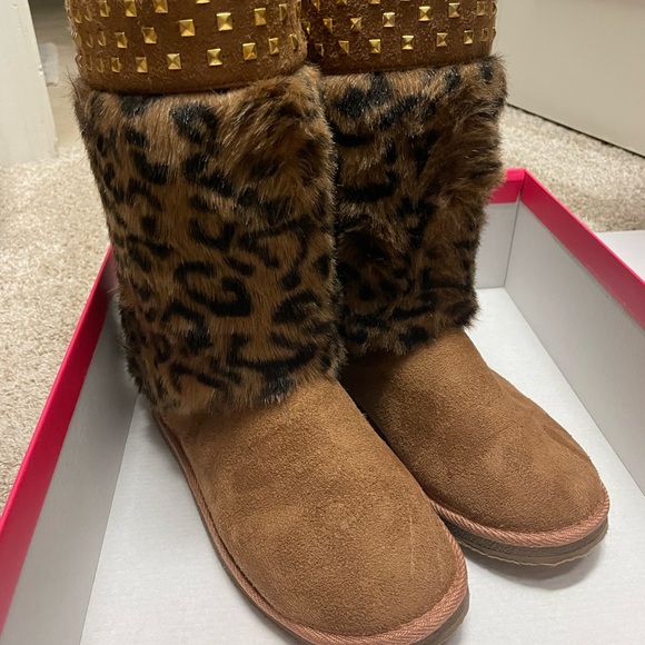 Just Fab Leopard 🐆 print Winter boots - Picture 5 of 11